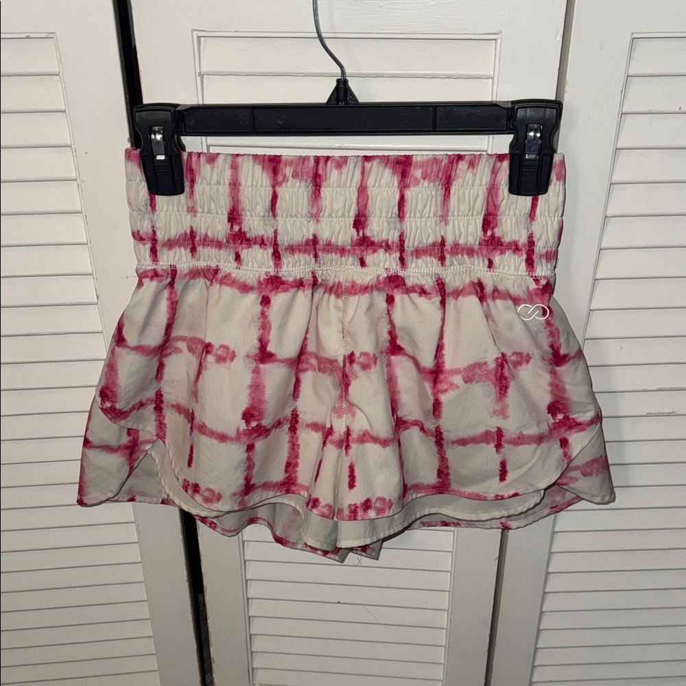CALIA by Carrie Underwood Pink and White Athletic Shorts